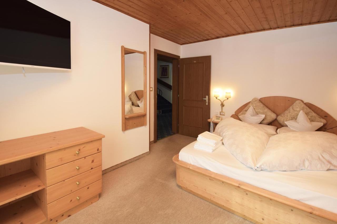 Hotel Chalet Olympia Monguelfo-Tesido / Welsberg-Taisten Eksteriør billede