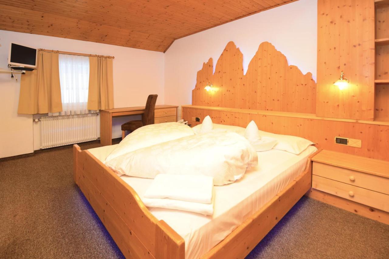 Hotel Chalet Olympia Monguelfo-Tesido / Welsberg-Taisten Eksteriør billede