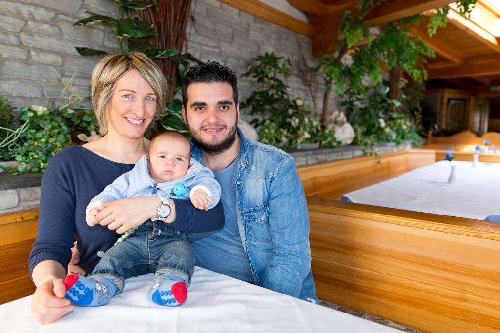 Hotel Chalet Olympia Monguelfo-Tesido / Welsberg-Taisten Eksteriør billede