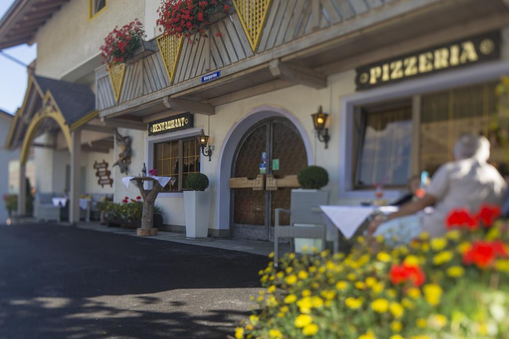 Hotel Chalet Olympia Monguelfo-Tesido / Welsberg-Taisten Eksteriør billede